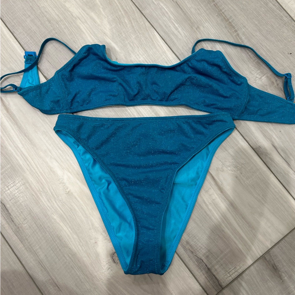Triangl Sparkly Bikini with bag!